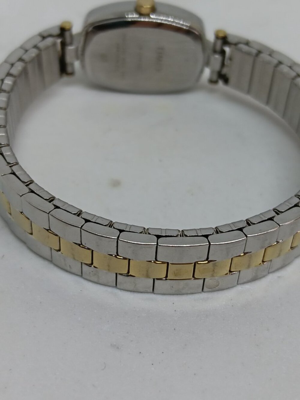 Timex T2M474 Women's 18mm x 24 mm Two Tone Flex Band Indiglo Watch NEW BATT - Picture 6 of 11